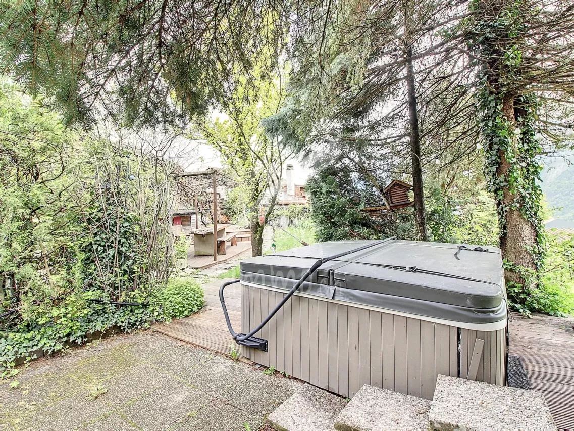 Maison idéale pour locations saisonnières - revenus Fr. 30 000 / an (200 nuitées)