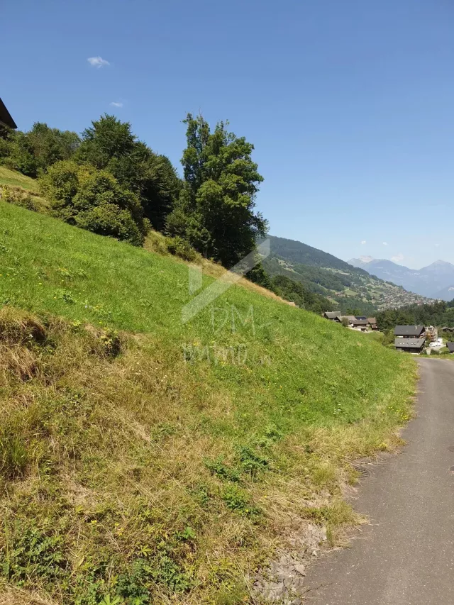 2 Terrains à bâtir entièrement équipés - 950 ou 1 045 m2