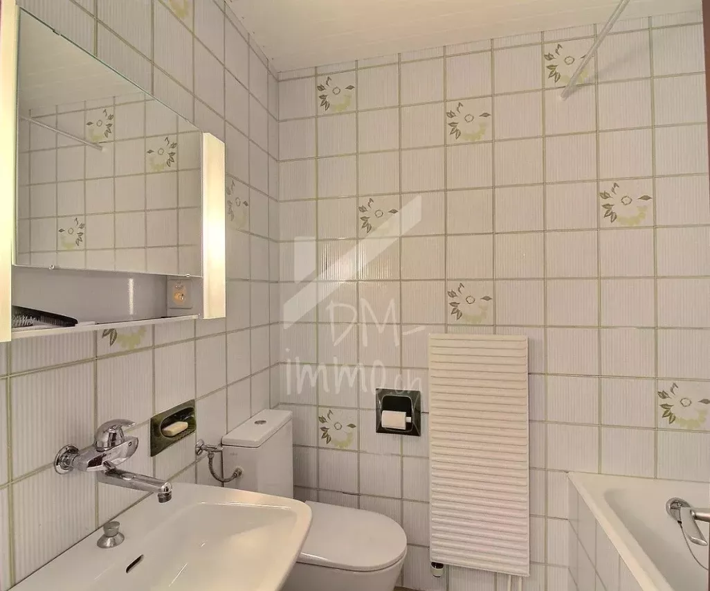 Studio rénové avec Balcon