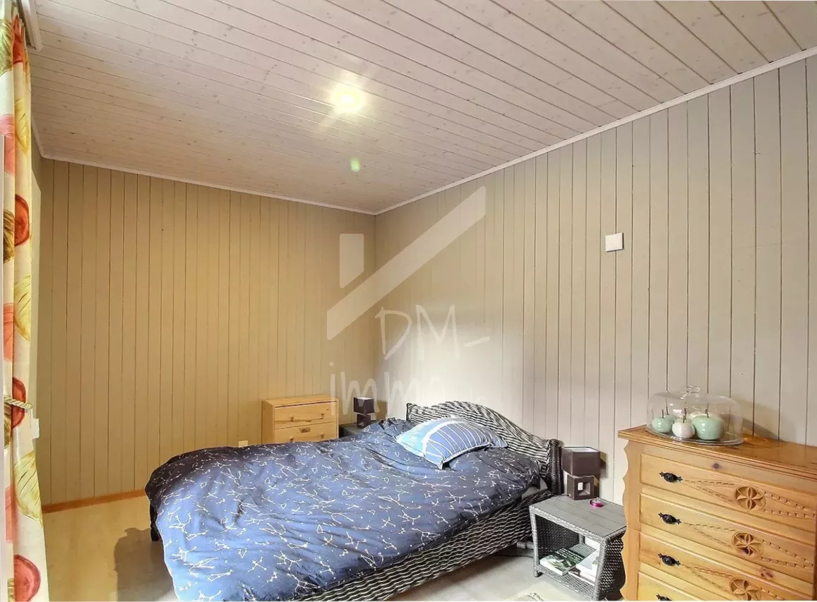 Appartement 2,5 P rénové, grande terrasse sud et véranda