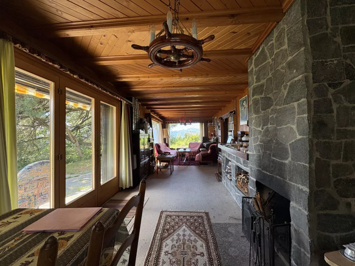 Chalet cocoon sur 1600 m2 de terrain, superbe vue