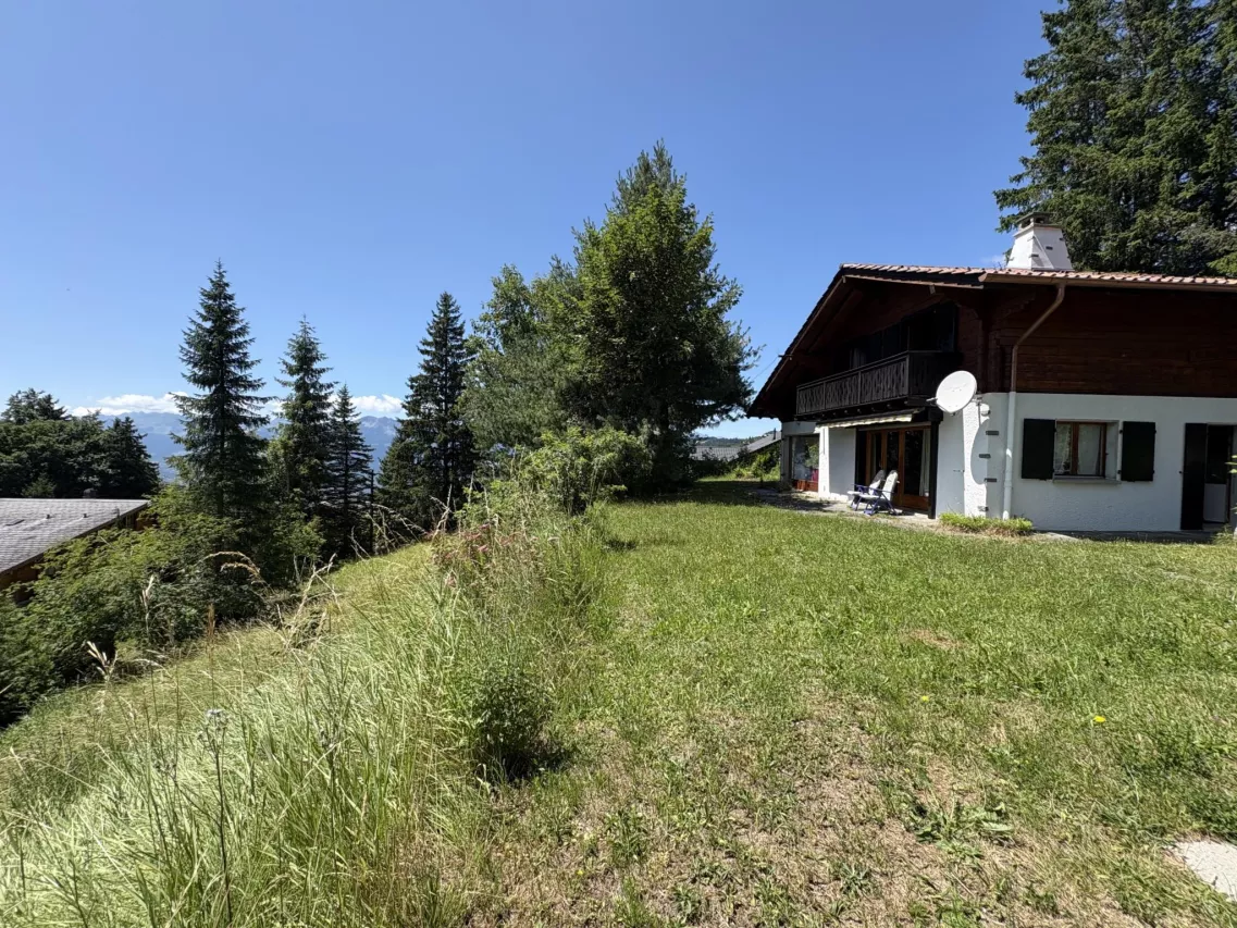 Chalet cocoon sur 1600 m2 de terrain, superbe vue