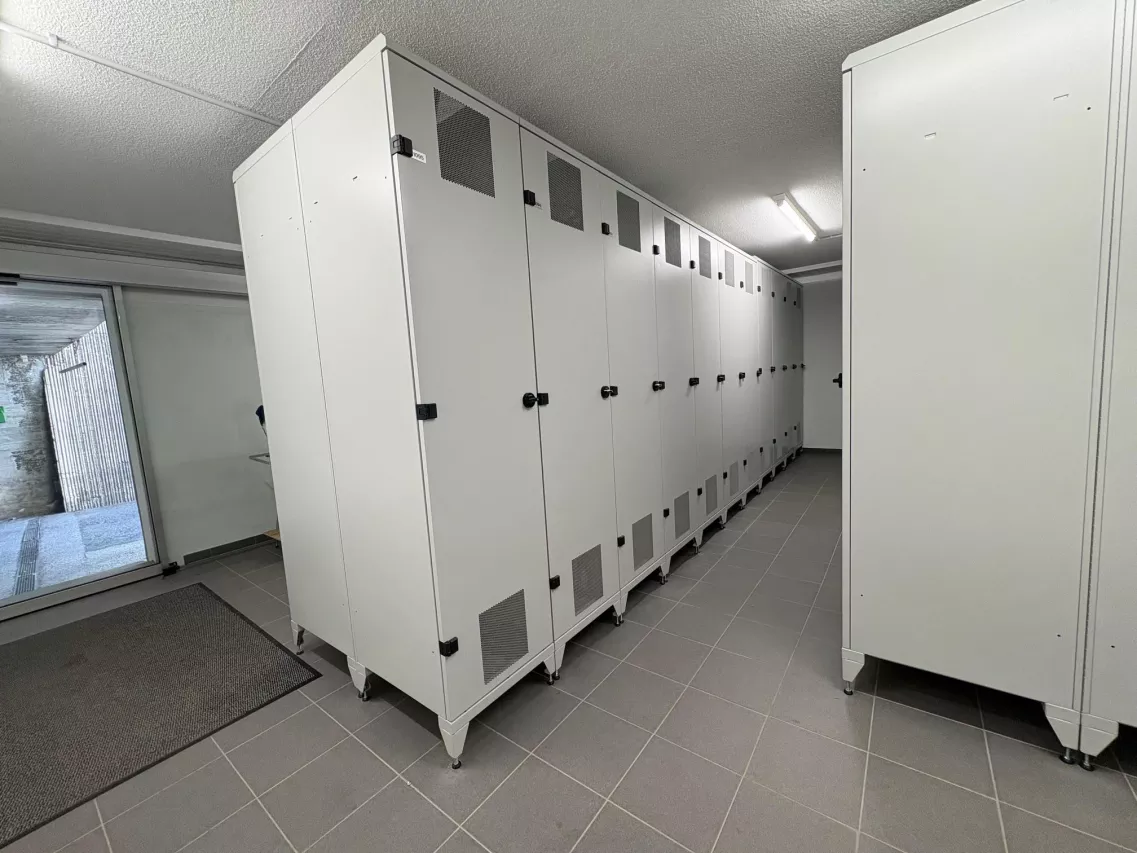 Studio avec mezzanine couchage, meublé et rénové
