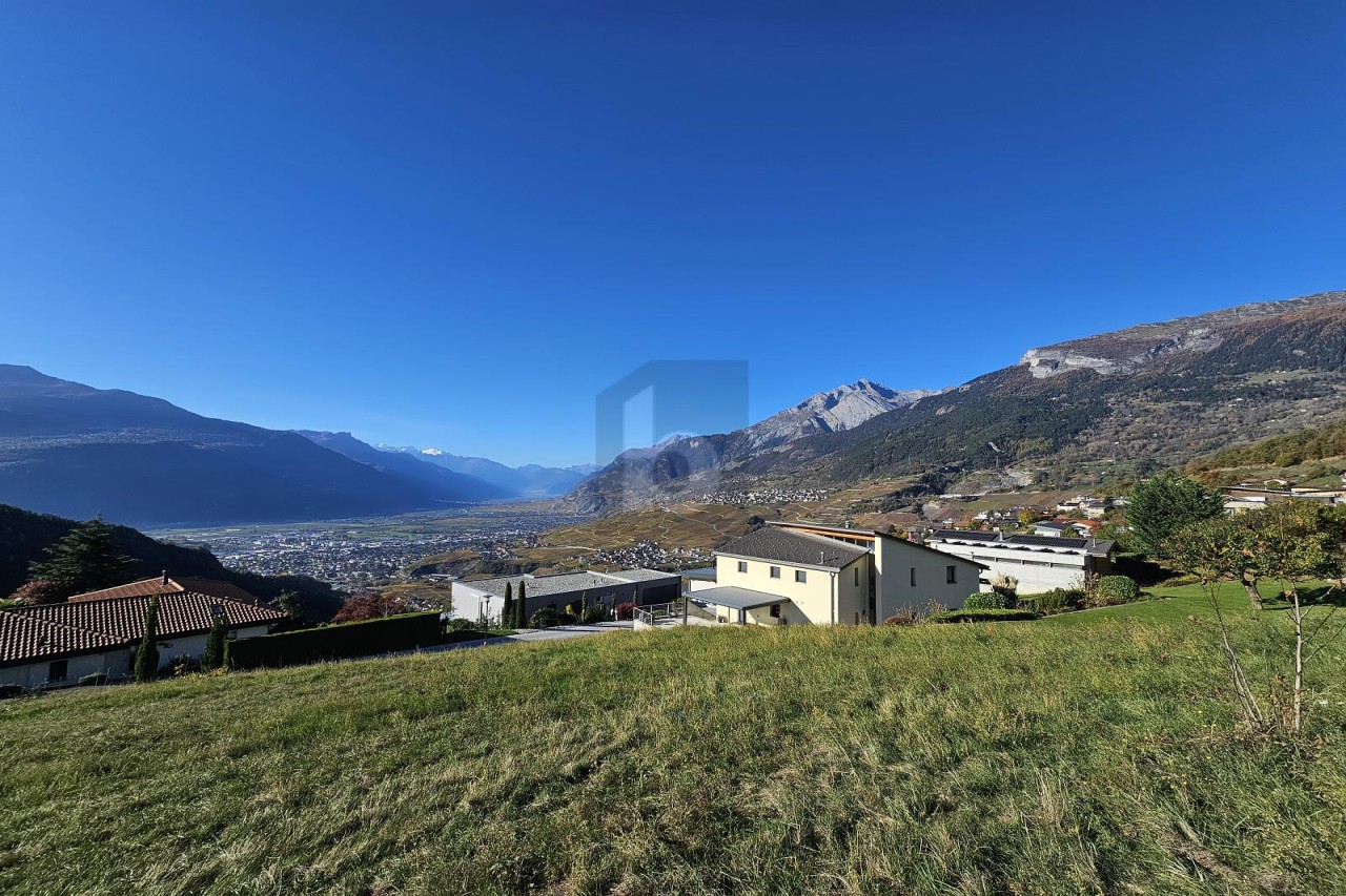 TERRAIN IDYLLIQUE AVEC VUE PANORAMIQUE