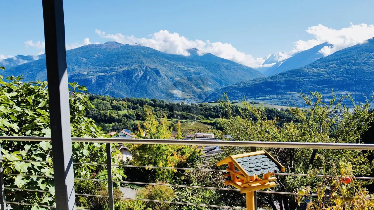 VUE SOMPTUEUSE AVEC GRAND BALCON, GRANDS ESPACES