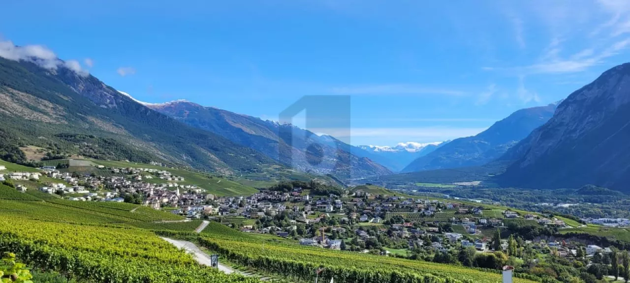 VILLA DE LUXE AVEC VUE PANORAMIQUE SUR LE VALAIS