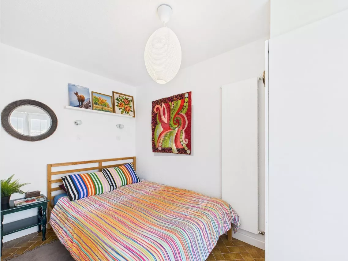 UN REFUGE CONFORTABLE AVEC UNE VUE DE RÊVE