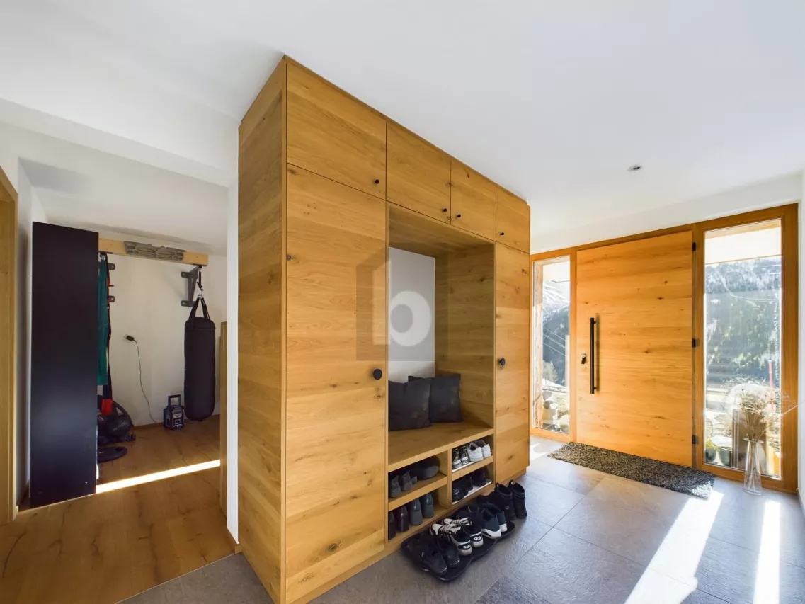 MODERNE, SITUATION EXCEPTIONNELLE, FAMILIAL