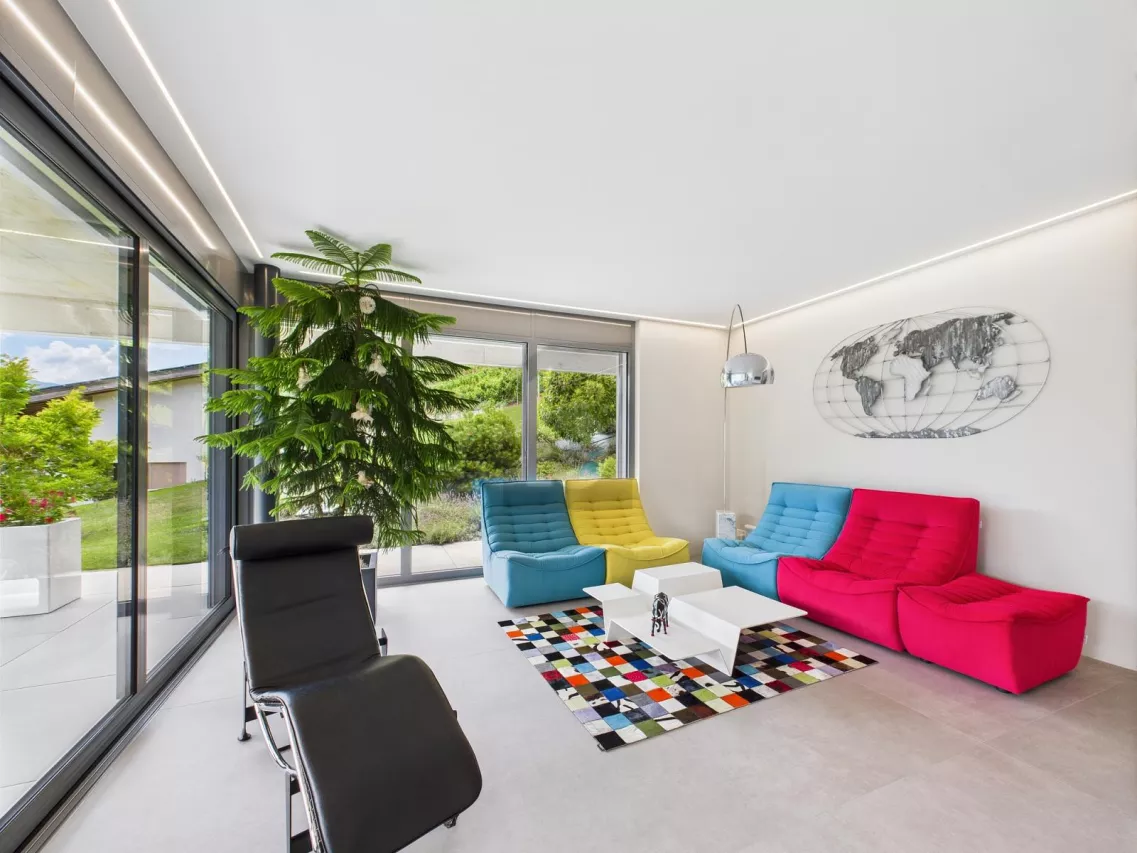 VILLA MODERNE AVEC VUE IMPRENABLE