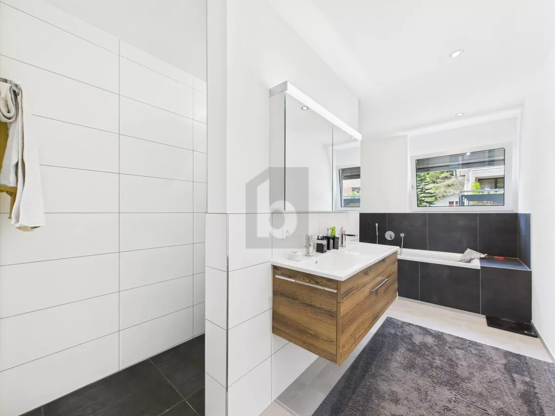 VIEL KOMFORT AN RUHIGER LAGE