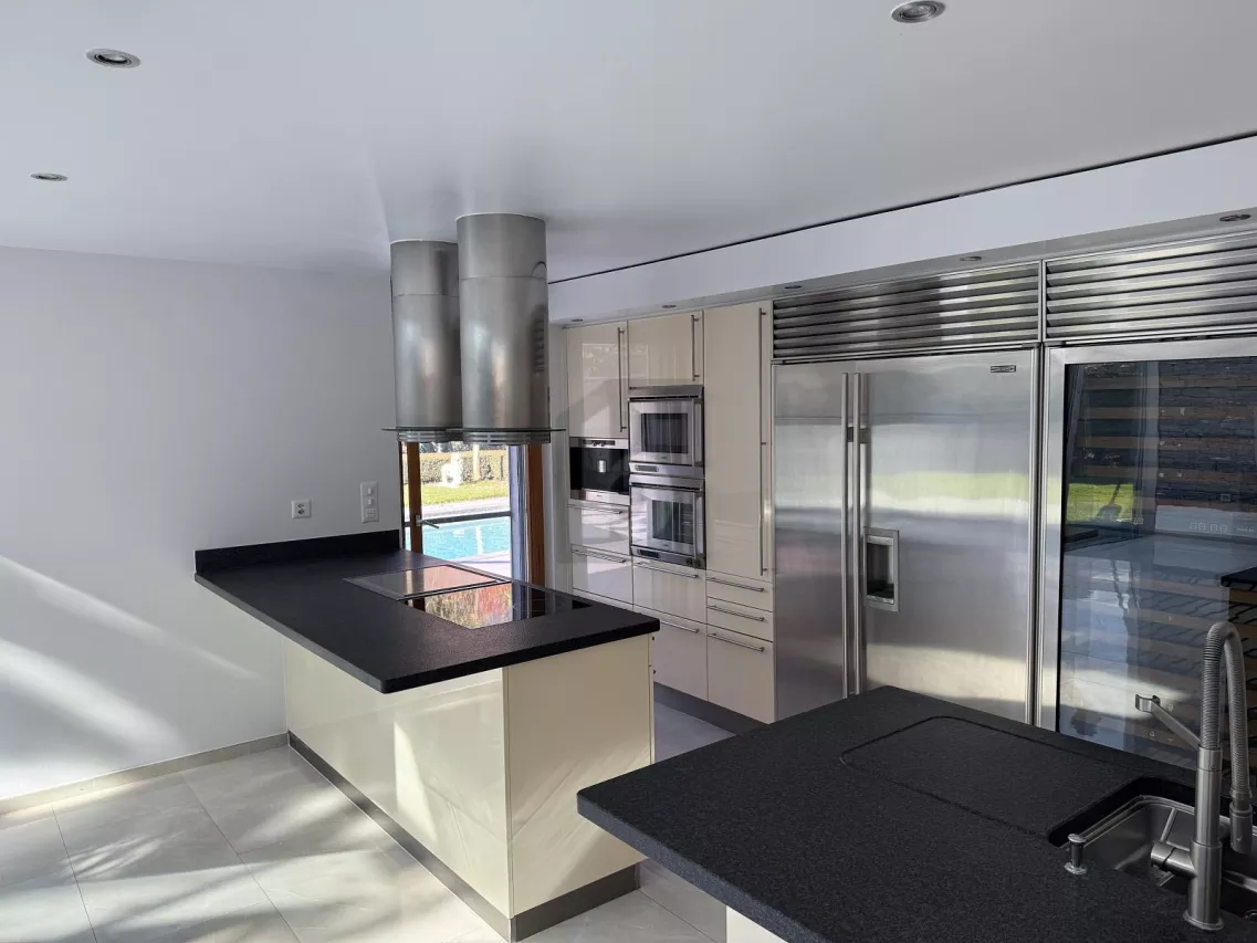 PROPRIÉTÉ EXCLUSIVE, OCCASION RARE DE VENTE