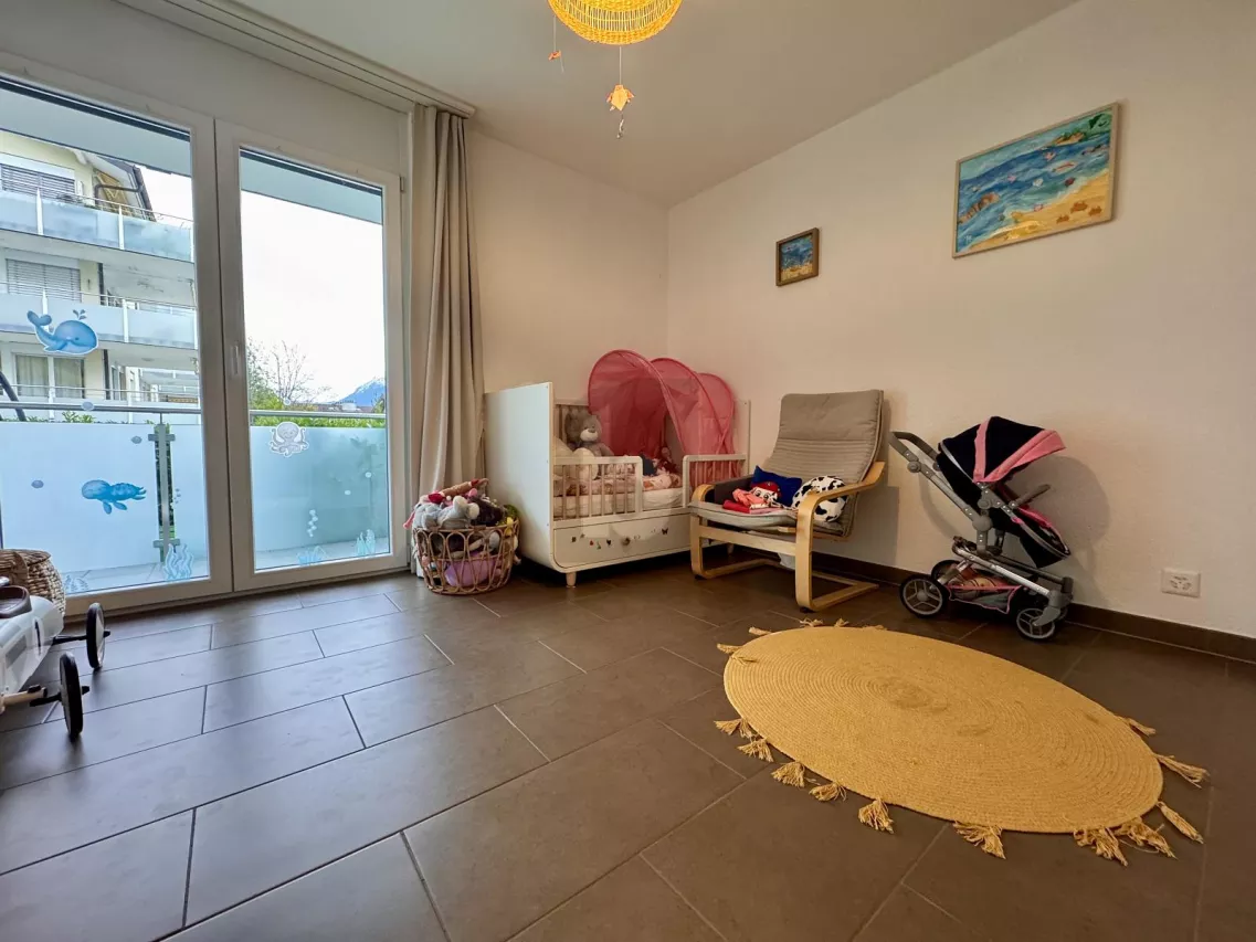 IDÉALE FAMILLE AVEC SPACIEUSE TERRASSE ET BALCON