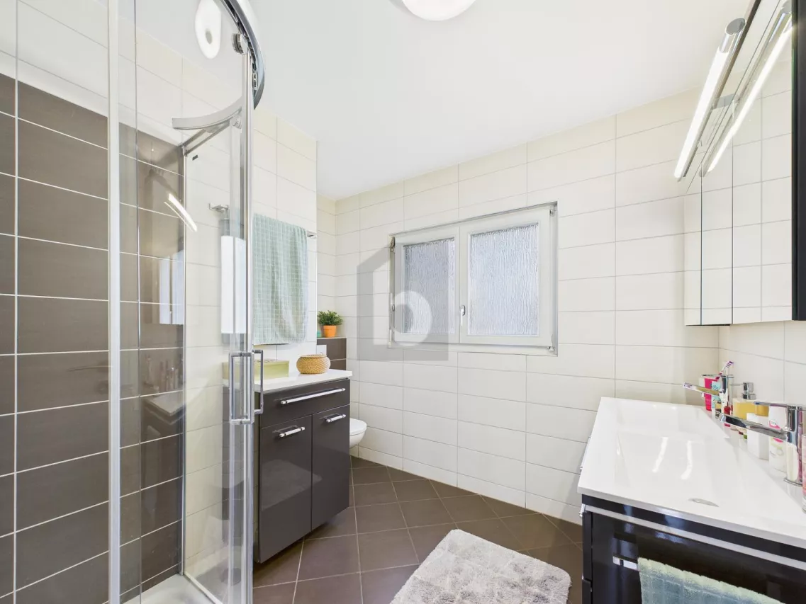 SPACIEUX ET LUMINEUX AVEC UNE VUE MAGNIFIQUE