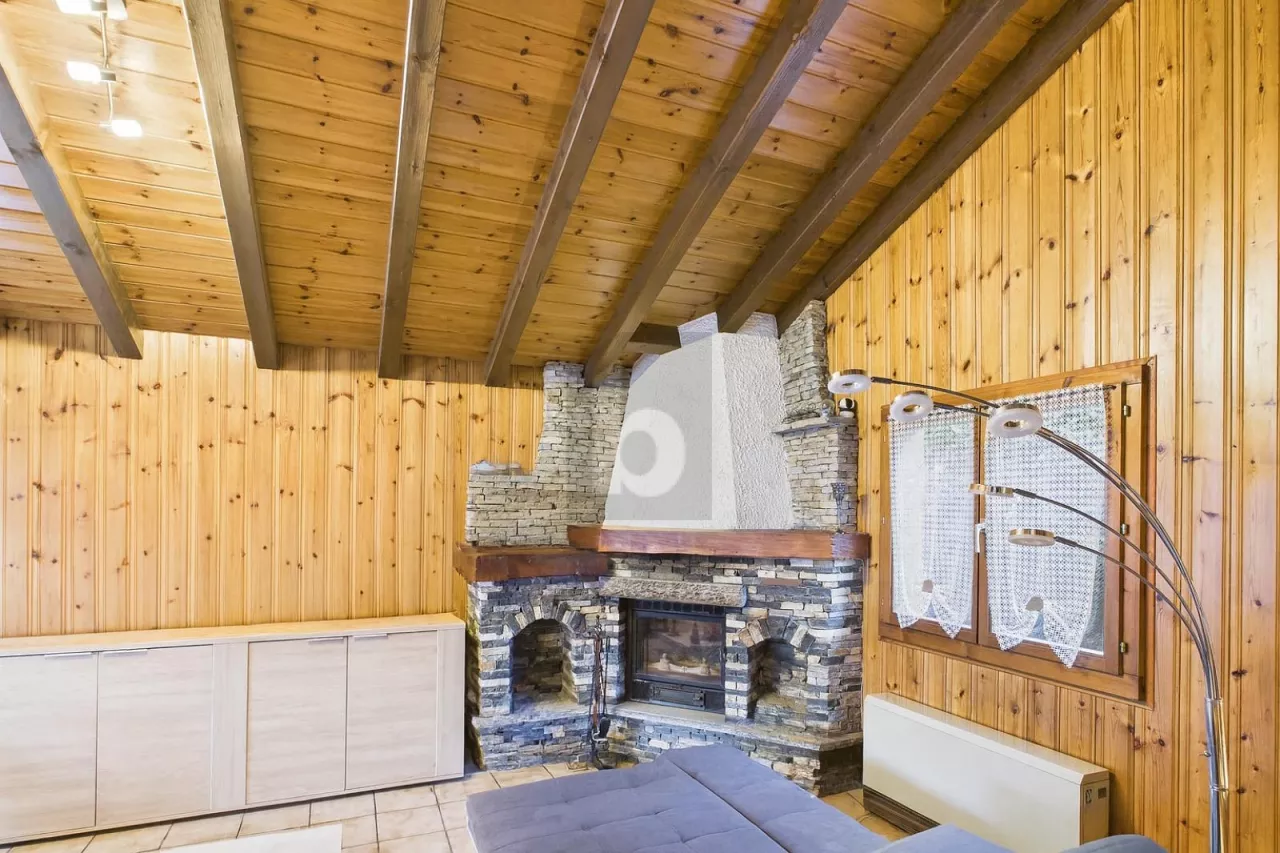 REFUGE ALPIN AVEC VUE PANORAMIQUE