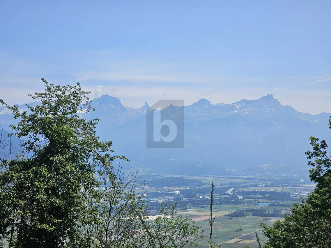 PROJET AVEC PERMIS EN FORCE ET VUE SPLENDIDE !