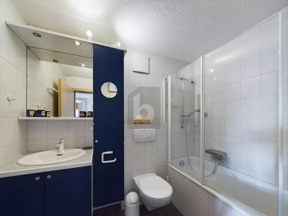 HERRLICHES PANORAMA VON DER SONNE VERWÖHNT