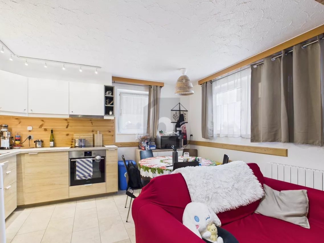 RUHIG, STILVOLL UND VOLLER CHARAKTER