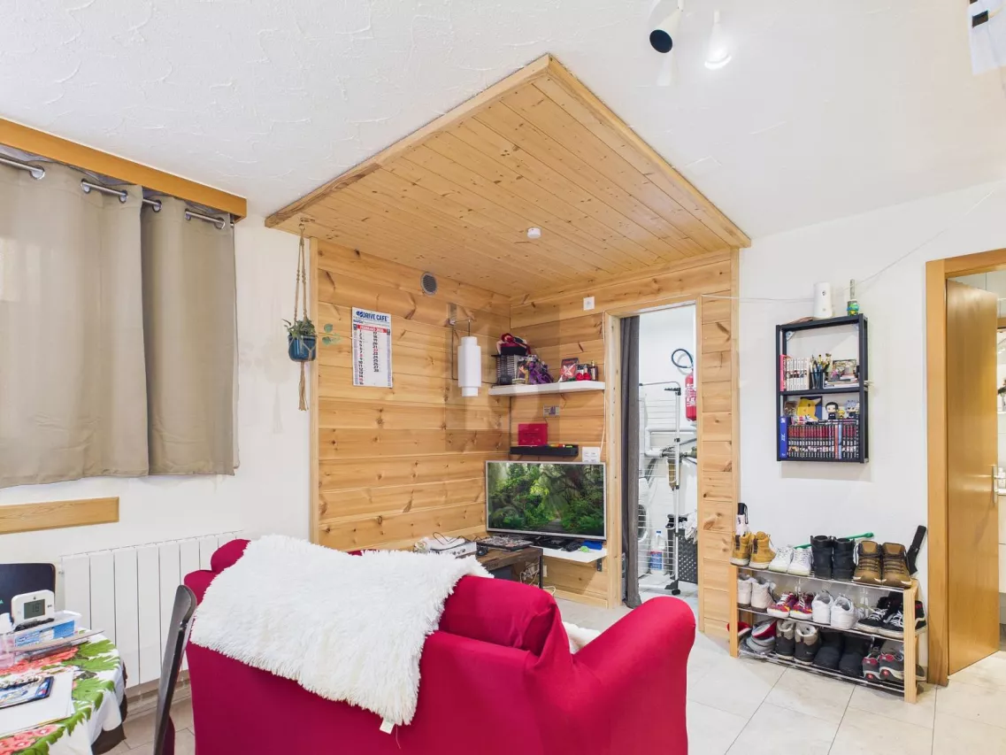 RUHIG, STILVOLL UND VOLLER CHARAKTER