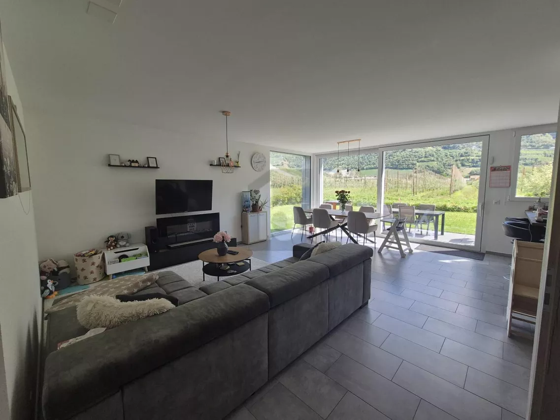 PARADIS FAMILIAL ENSOLEILLÉ À GRANGES VS