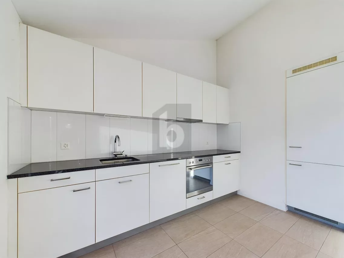 SONNIG, RUHIG MIT WEITBLICK