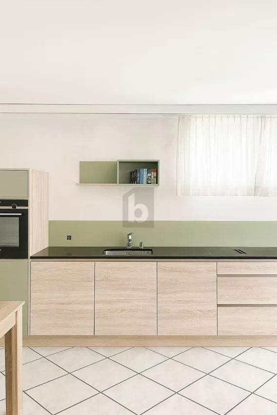 LUMINEUX, SPACIEUX ET SITUÉ AU CALME