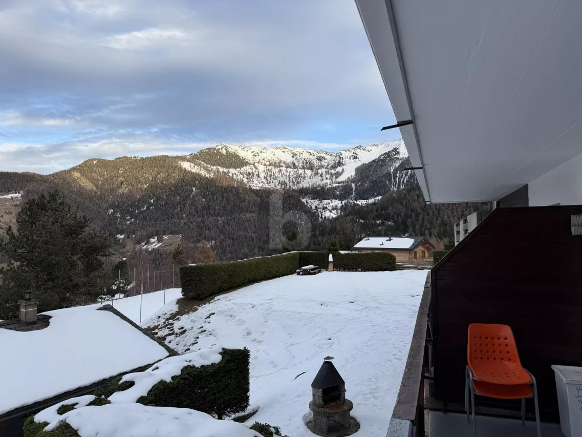 RÉNOVÉ AVEC BALCON ET VUE DE RÊVE