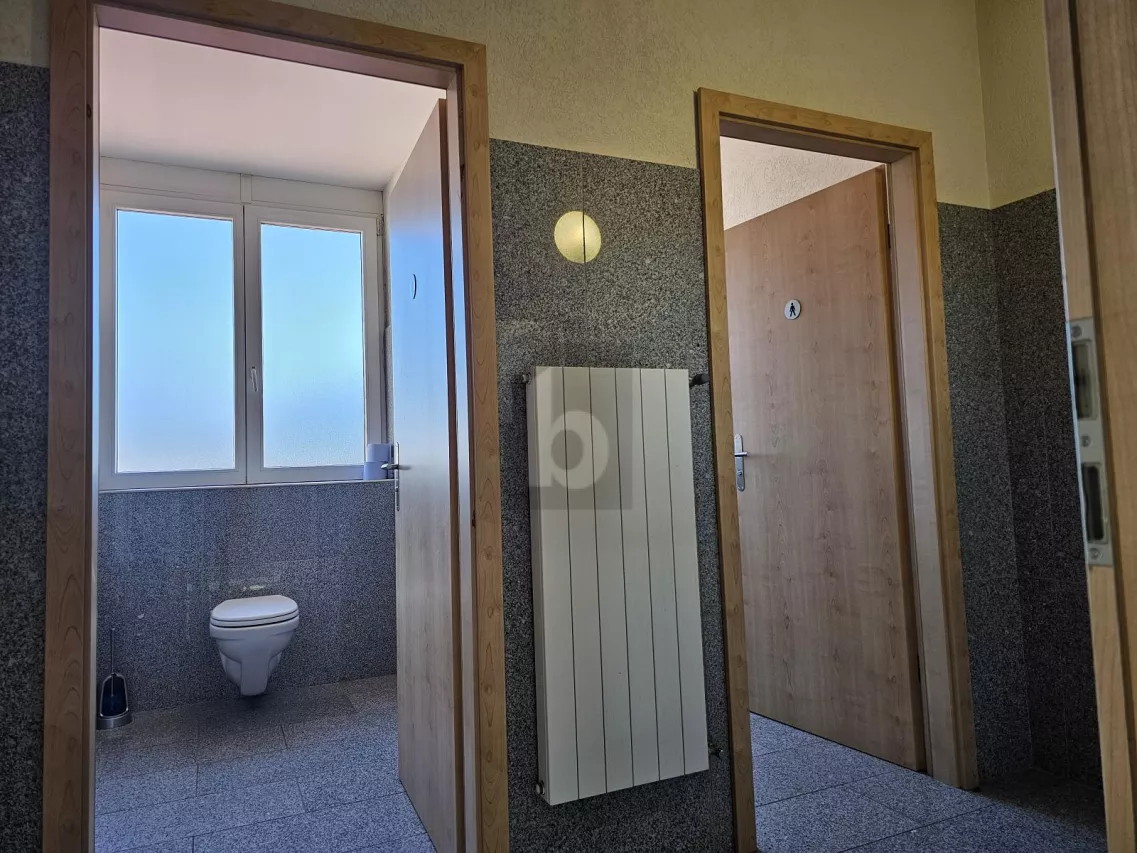 SPACIEUSE ET AVEC BEAUCOUP DE POTENTIEL