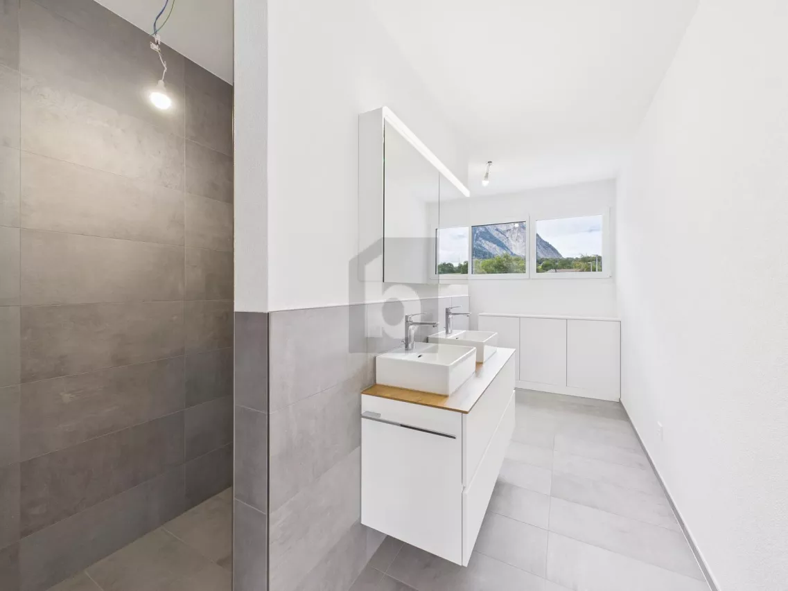 MODERN, RUHIG UND MIT WEITSICHT