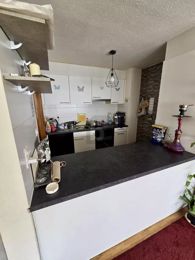 SPACIEUX AVEC JARDIN PRIVATIF