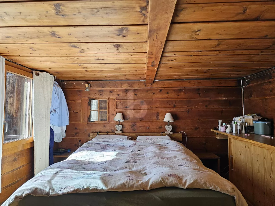 SPLENDIDE CHALET RESTAURANT AVEC APPARTEMENT