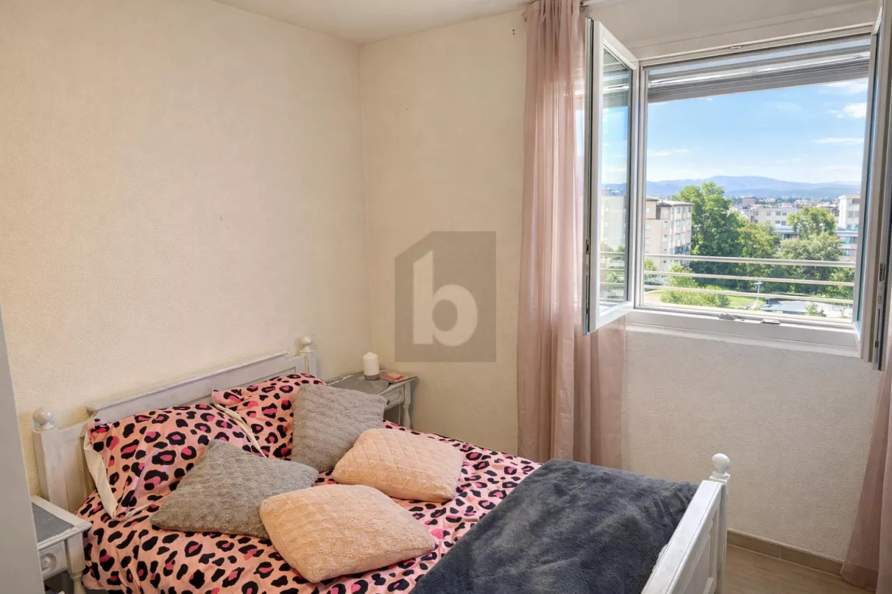 PRIX TOP! CONFORTABLE, LUMINEUX ET CALME