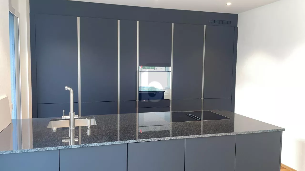 MODERN, RUHIG UND MIT WEITSICHT