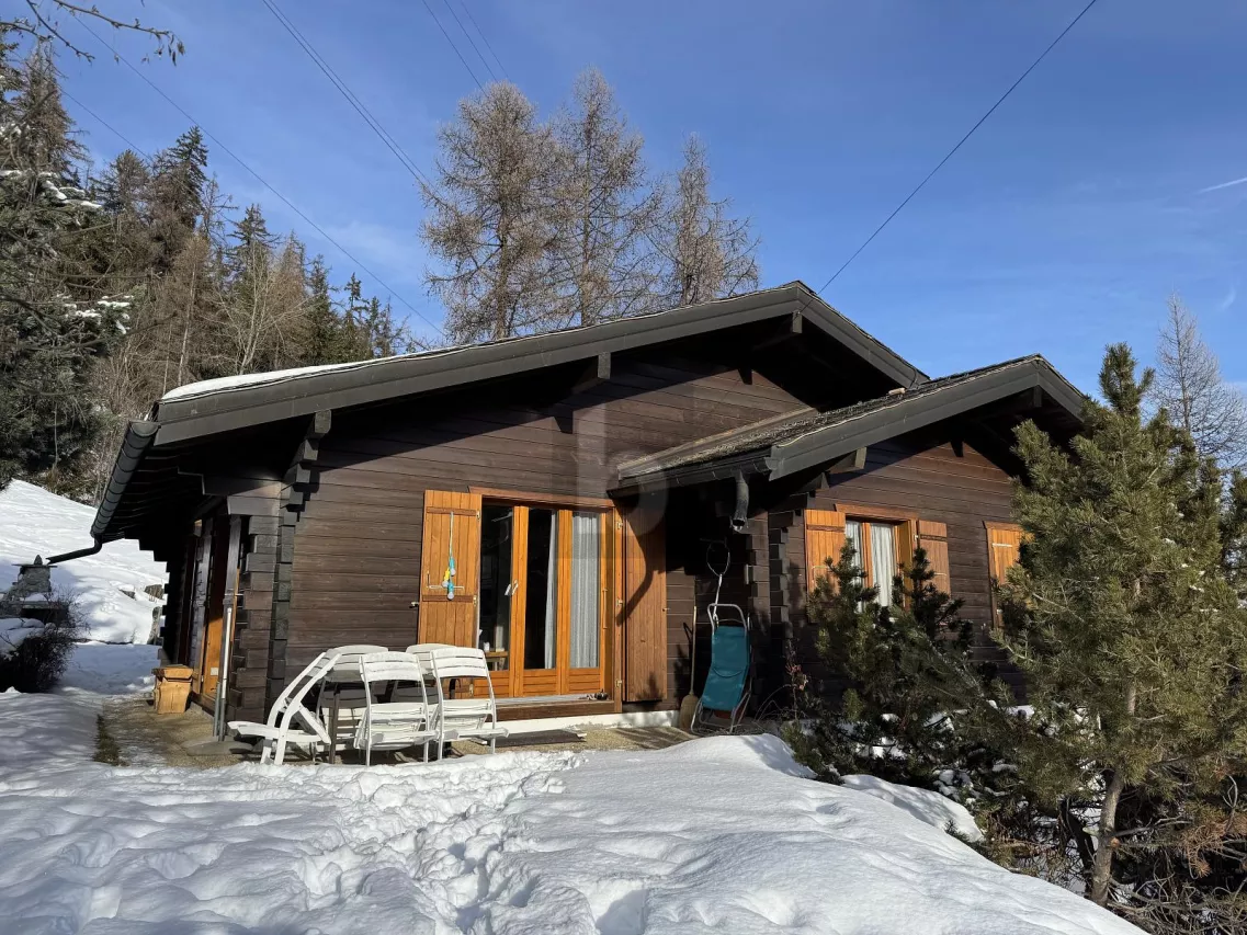 PLEIN DE CHARME, VUE DÉGAGÉE ET CALME