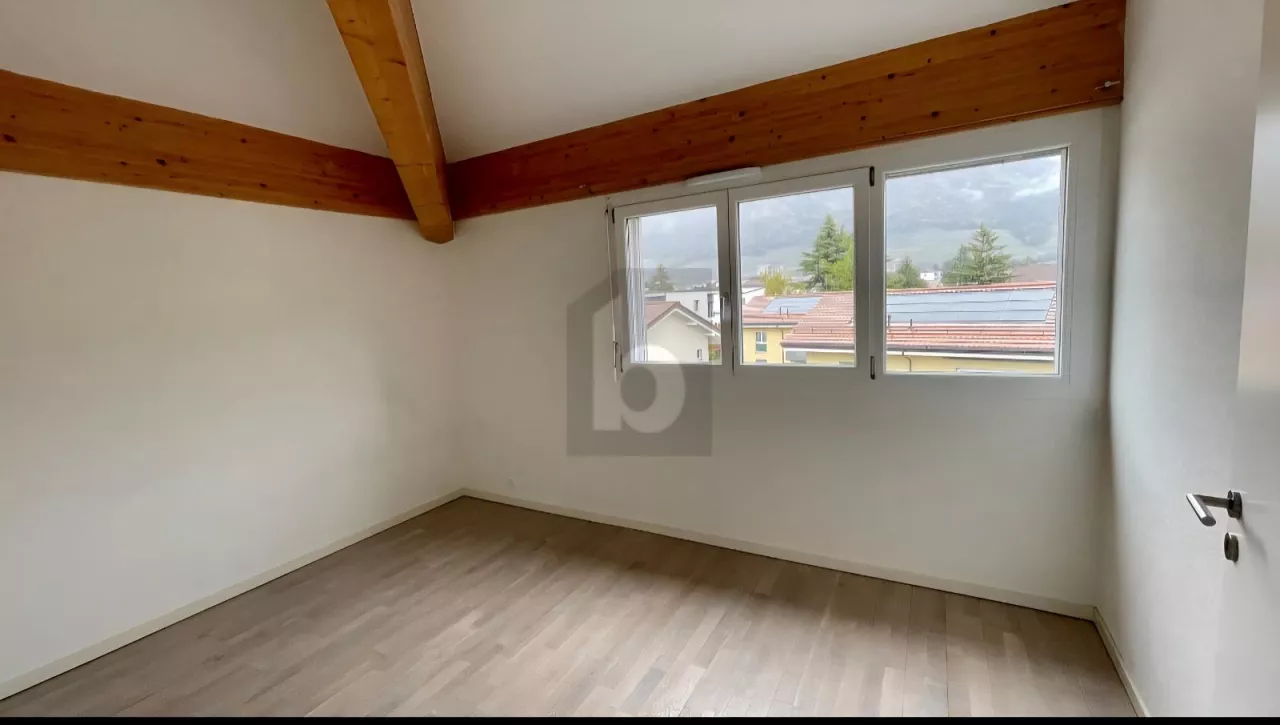 ÉLÉGANT, UNIQUE & AVEC VUE SUR LES MONTAGNES