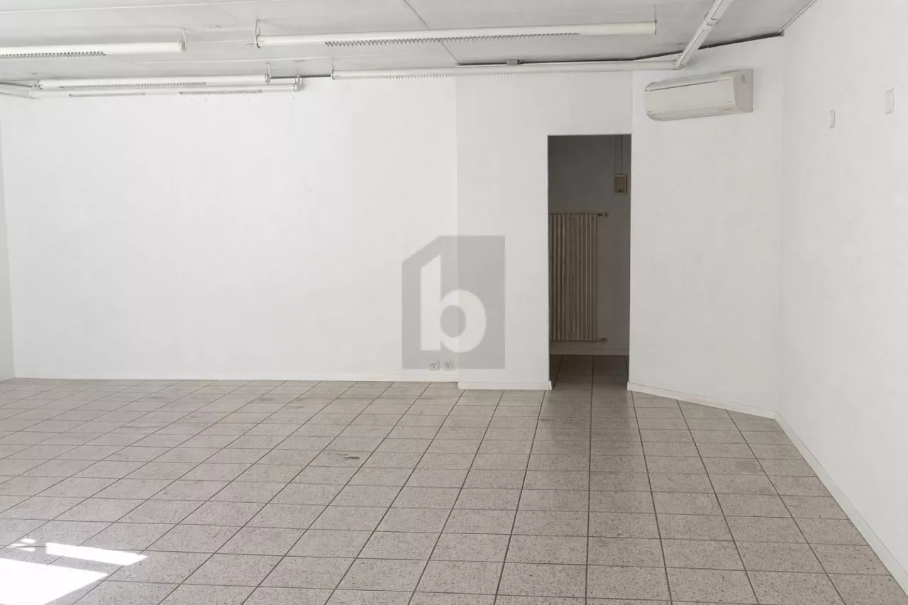 ATTRAYANT, CALME ET BIEN SITUÉ