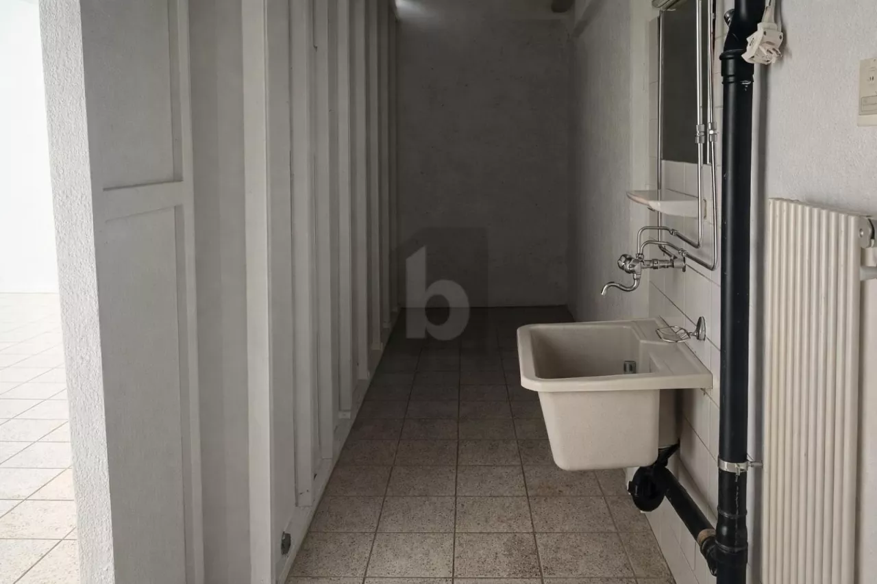 ATTRAYANT, CALME ET BIEN SITUÉ