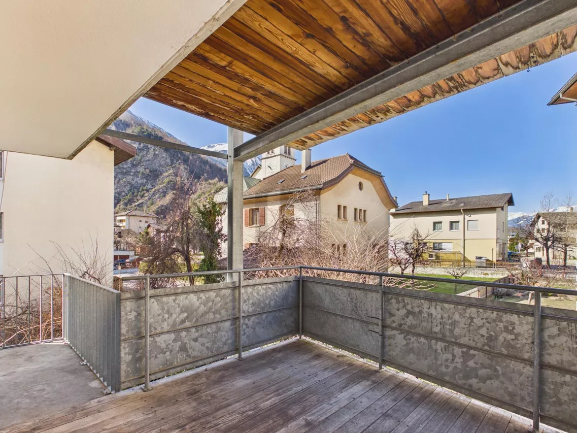 RENOVIERT, SONNIG UND ZENTRAL