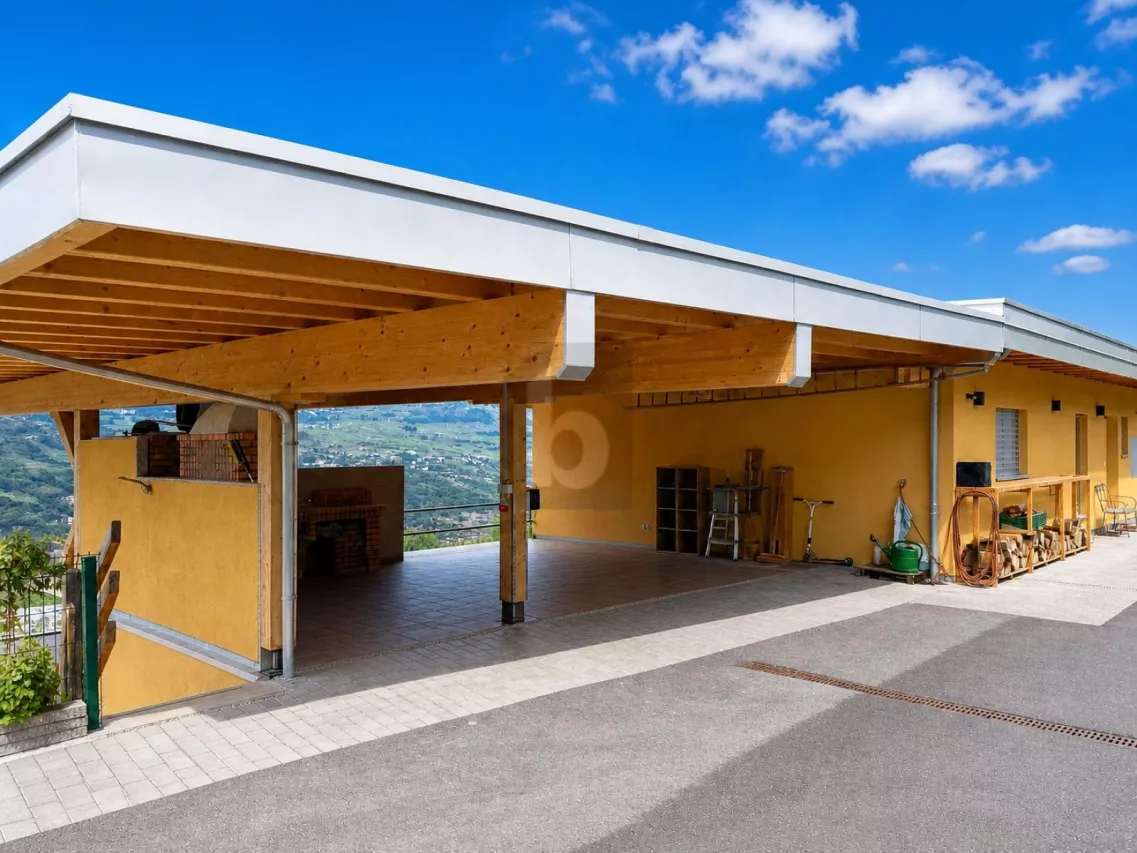 VUE EXCEPTIONNELLE - VILLA MODERNE AVEC STUDIO