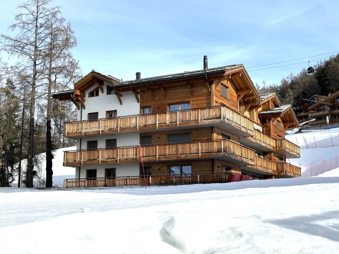 Duplex de 5,5 pièces - SKI-IN / SKI-OUT aux 4 Vallées 