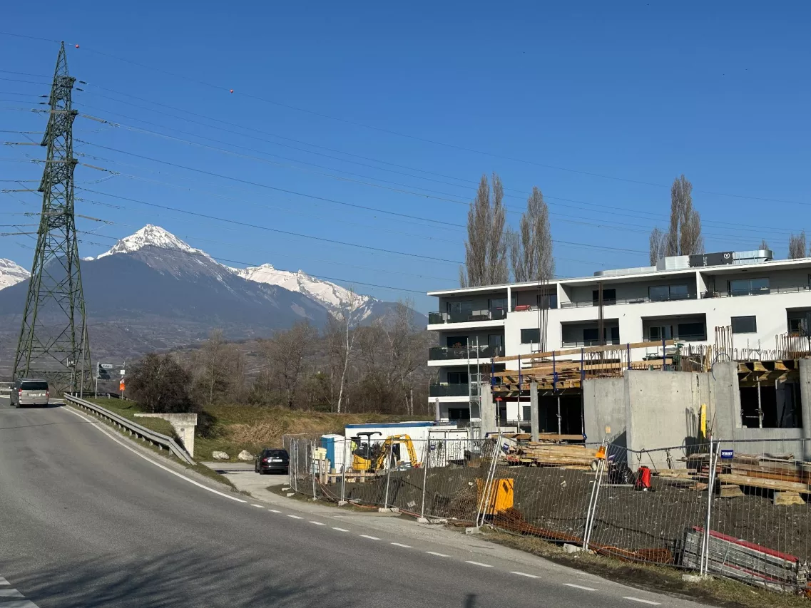 Bel appartement de 3,5 pièces au 1er étage à Aproz (Sion)