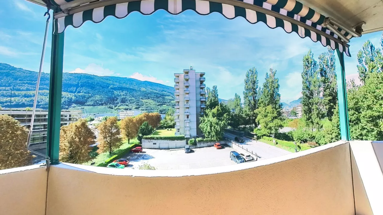 Bel appartement de 4,5 pièces à Sion
