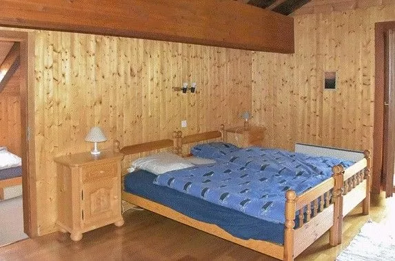 Magnifique chalet terrasse de 9,5 pièces à la Tzoumaz