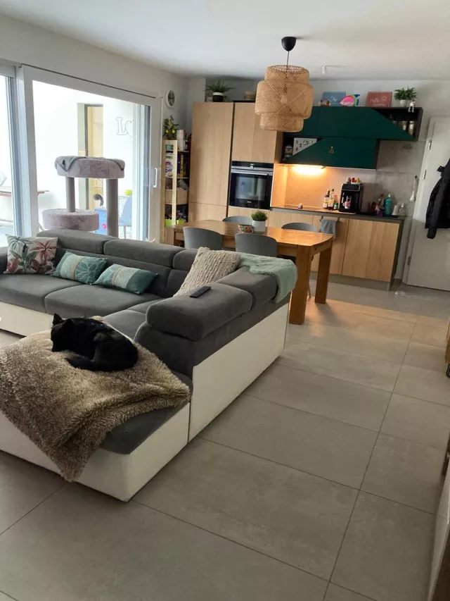 Magnifique grand 2,5 pièces à Uvrier au rez-de-chaussée