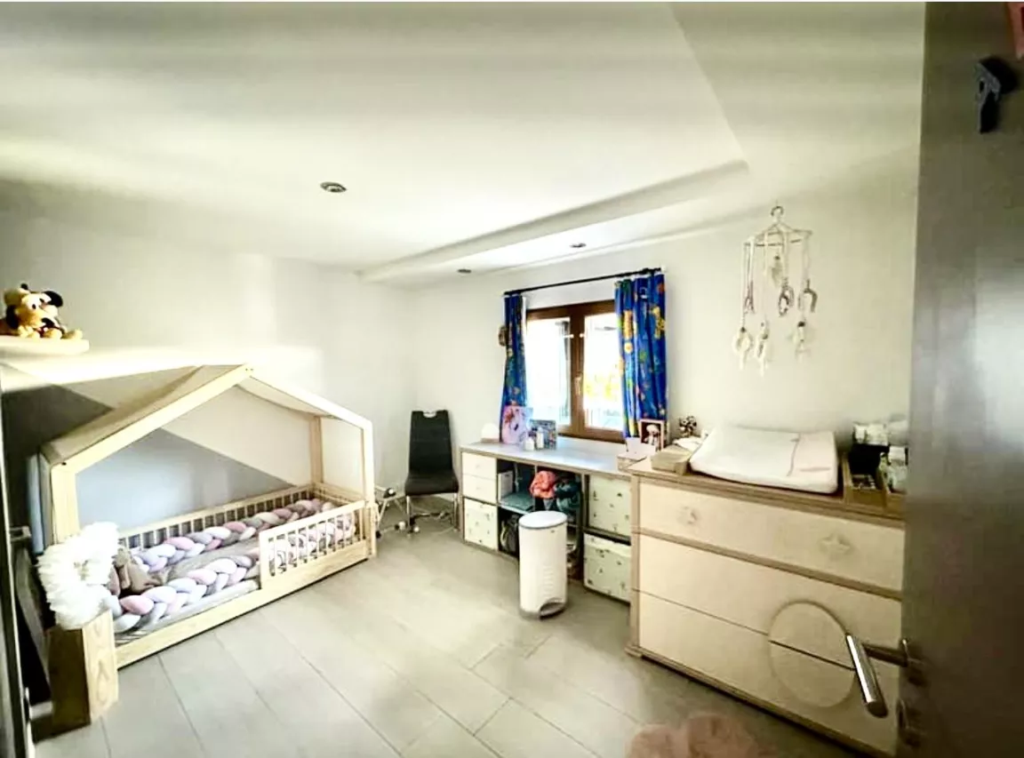 Joli 3,5 pièces au rez-de-chaussée à Vex