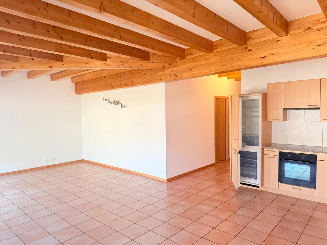 Splendide appartement 3,5 pièces en attique à Conthey