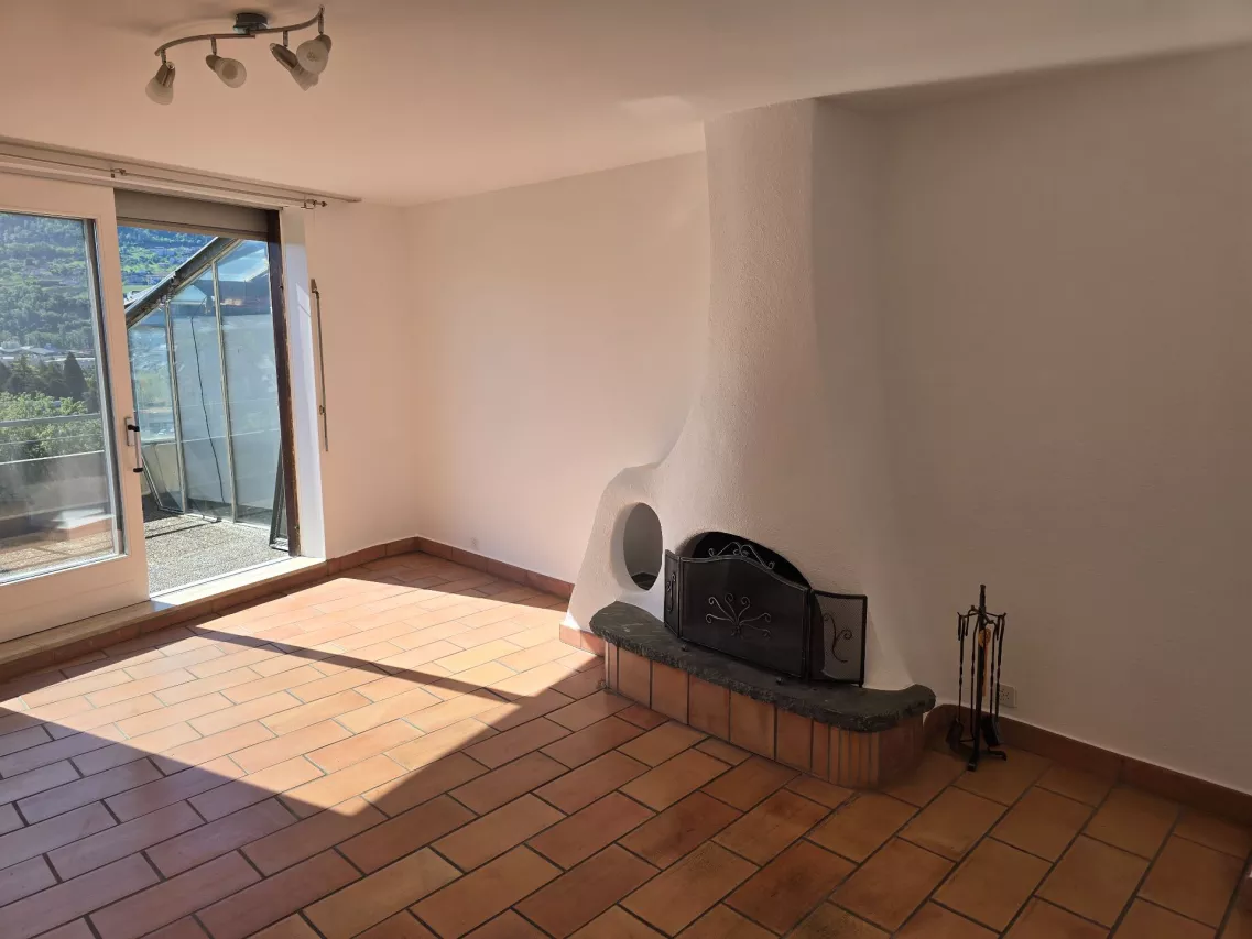 Bel appartement terrasse de 3,5 pièces à Sion
