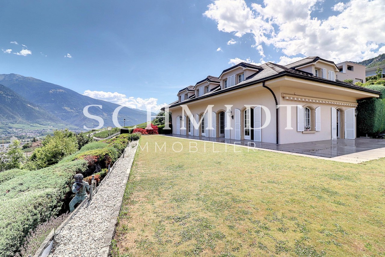 Villa de maître sur les hauts de Sierre