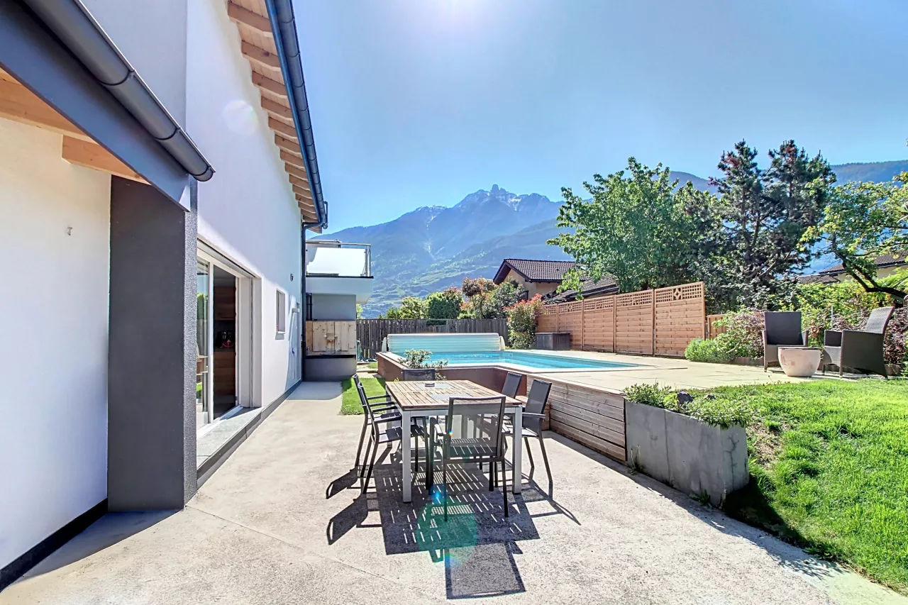 Fully - Villa individuelle de 4.5 pièces avec piscine