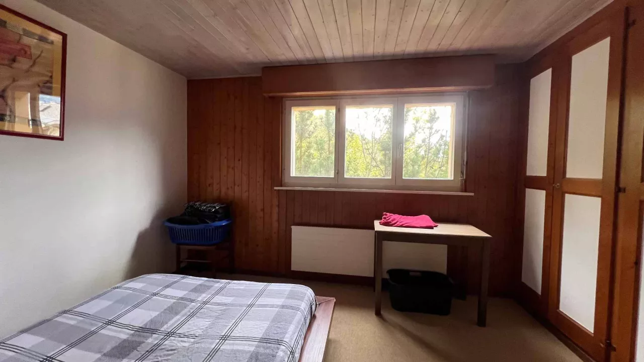 OFFRE INCROYABLE - IMMEUBLE MIXTE AVEC 16 PARKINGS !