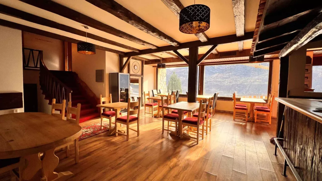 BELLE AFFAIRE - RESTAURANT A RÉNOVER !